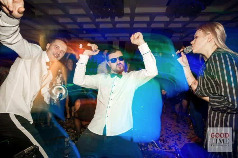 шоу-программа на Busfor New Year Party